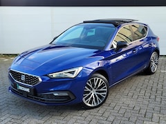 SEAT Leon - 1.4 TSI eHybrid PHEV Xcellence | Schuif/Kantel-Dak | Digital Cockpit | Winter Pack | Trekh