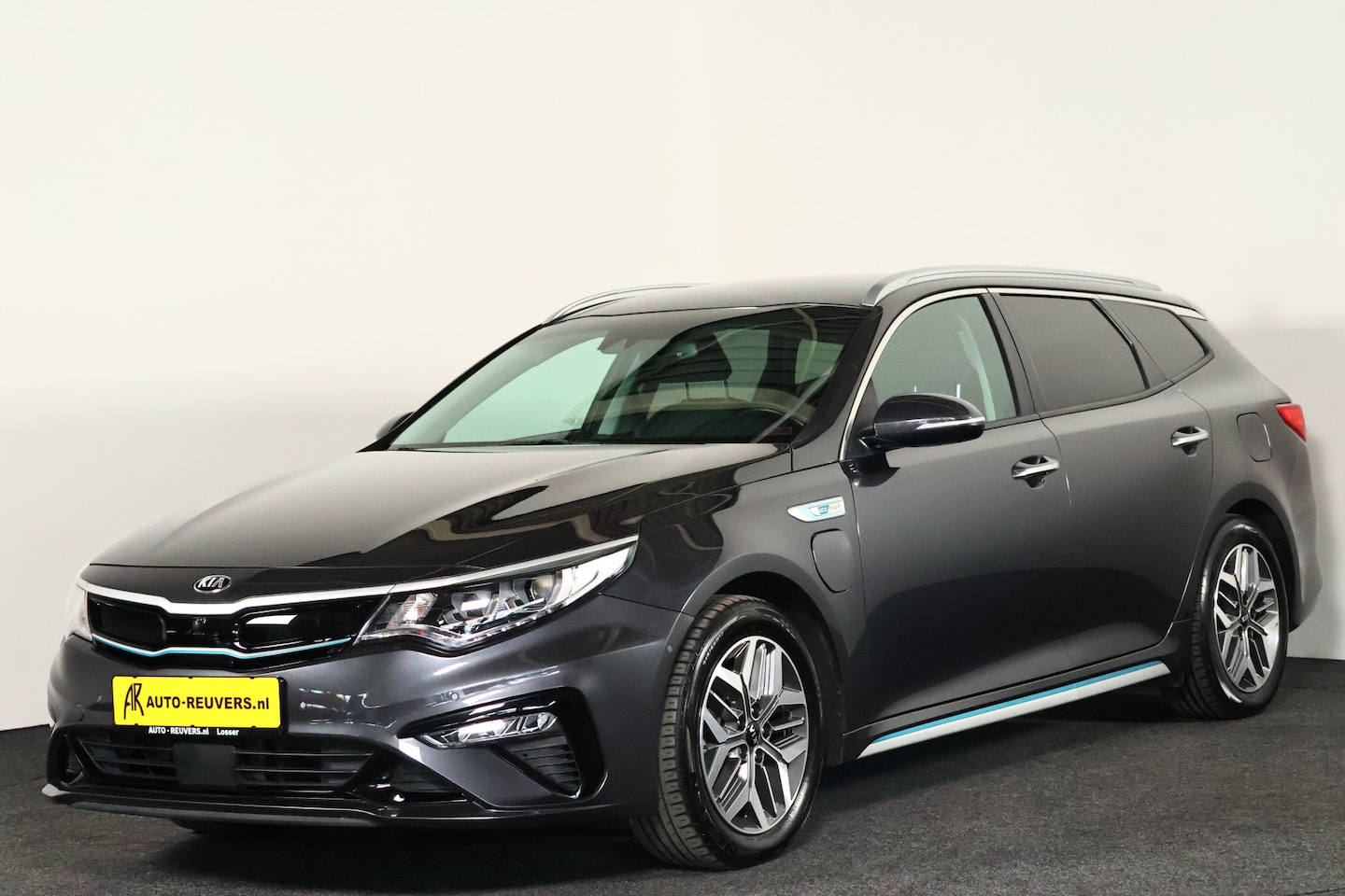 Kia Optima Sportswagon - 2.0 GDI PHEV DynamicPlusLine Navi / ACC / Camera 360 / CarPlay / Memory - AutoWereld.nl