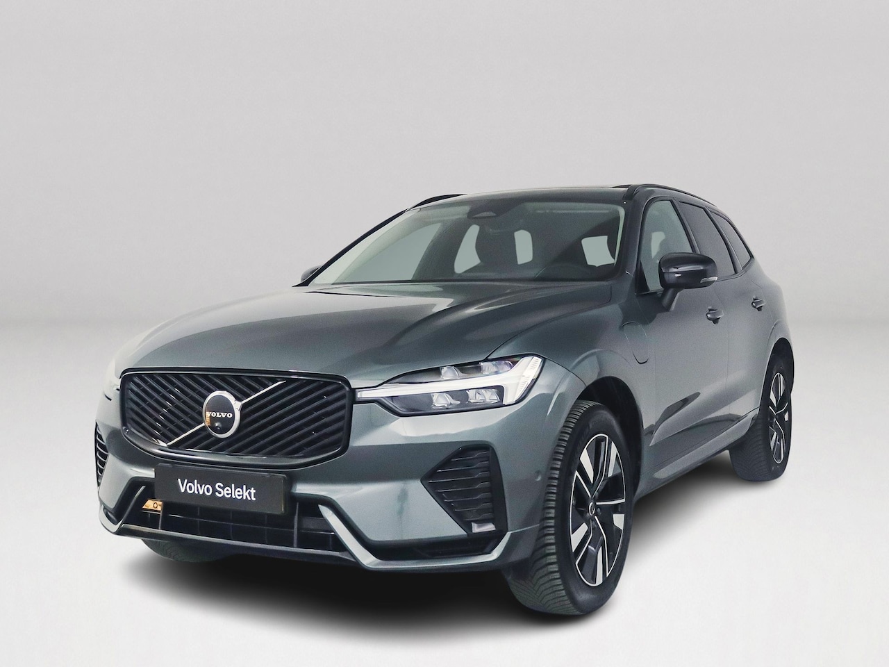 Volvo XC60 - T6 Plug-in hybrid AWD Plus Dark | Panoramadak | 360° camera | Harman Kardon | Head-up disp - AutoWereld.nl