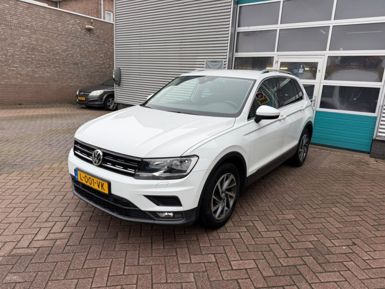 Volkswagen Tiguan - 1.4 TSI ACT Highl. - AutoWereld.nl