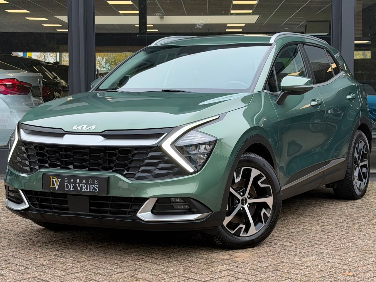 Kia Sportage - 1.6 T-GDi MHEV DynamicLine ACC Winter Pack Camera CarPlay Garantie - AutoWereld.nl