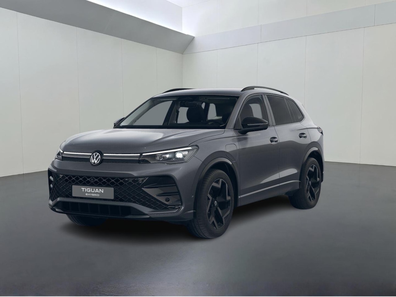 Volkswagen Tiguan - Edition 20 1.5 eHybrid 150 kW / 204 PK SUV DSG | Trekhaak met wegklapbare kogel | - AutoWereld.nl