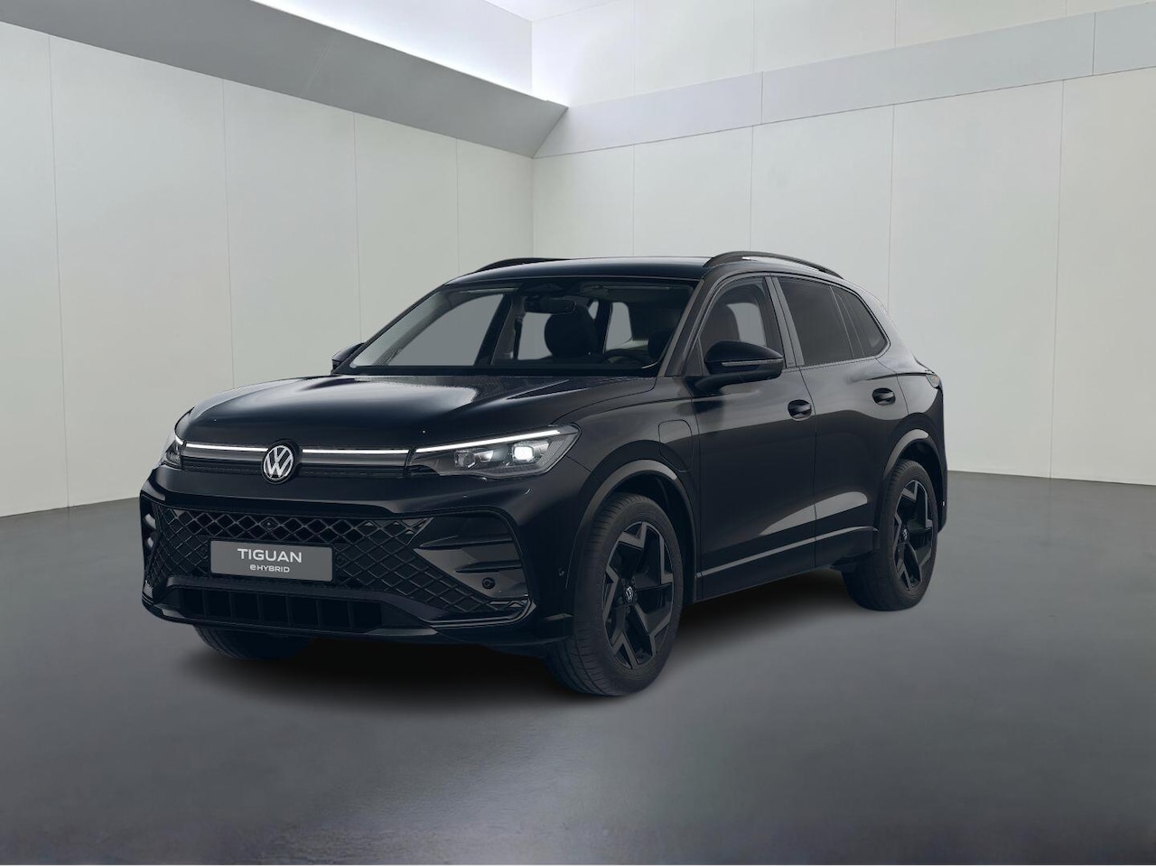 Volkswagen Tiguan - Edition 20 1.5 eHybrid 150 kW / 204 PK SUV DSG | Trekhaak met wegklapbare kogel | - AutoWereld.nl