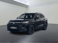 Volkswagen Tiguan - Edition 20 1.5 eHybrid 150 kW / 204 PK SUV DSG | Trekhaak met wegklapbare kogel |