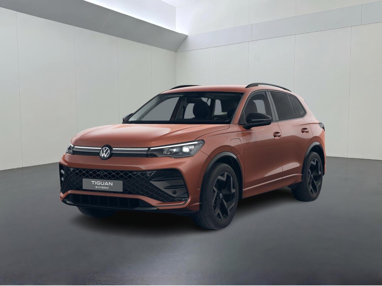 Volkswagen Tiguan - Edition 20 1.5 eHybrid 150 kW / 204 PK SUV DSG | Trekhaak met wegklapbare kogel | - AutoWereld.nl