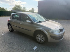 Renault Mégane - 1.6-16V Expression