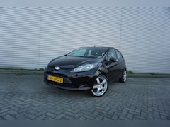 Ford Fiesta - 1.25 Trend Airco / Elektr. ramen / Trekhaak / Lm velgen / NAP