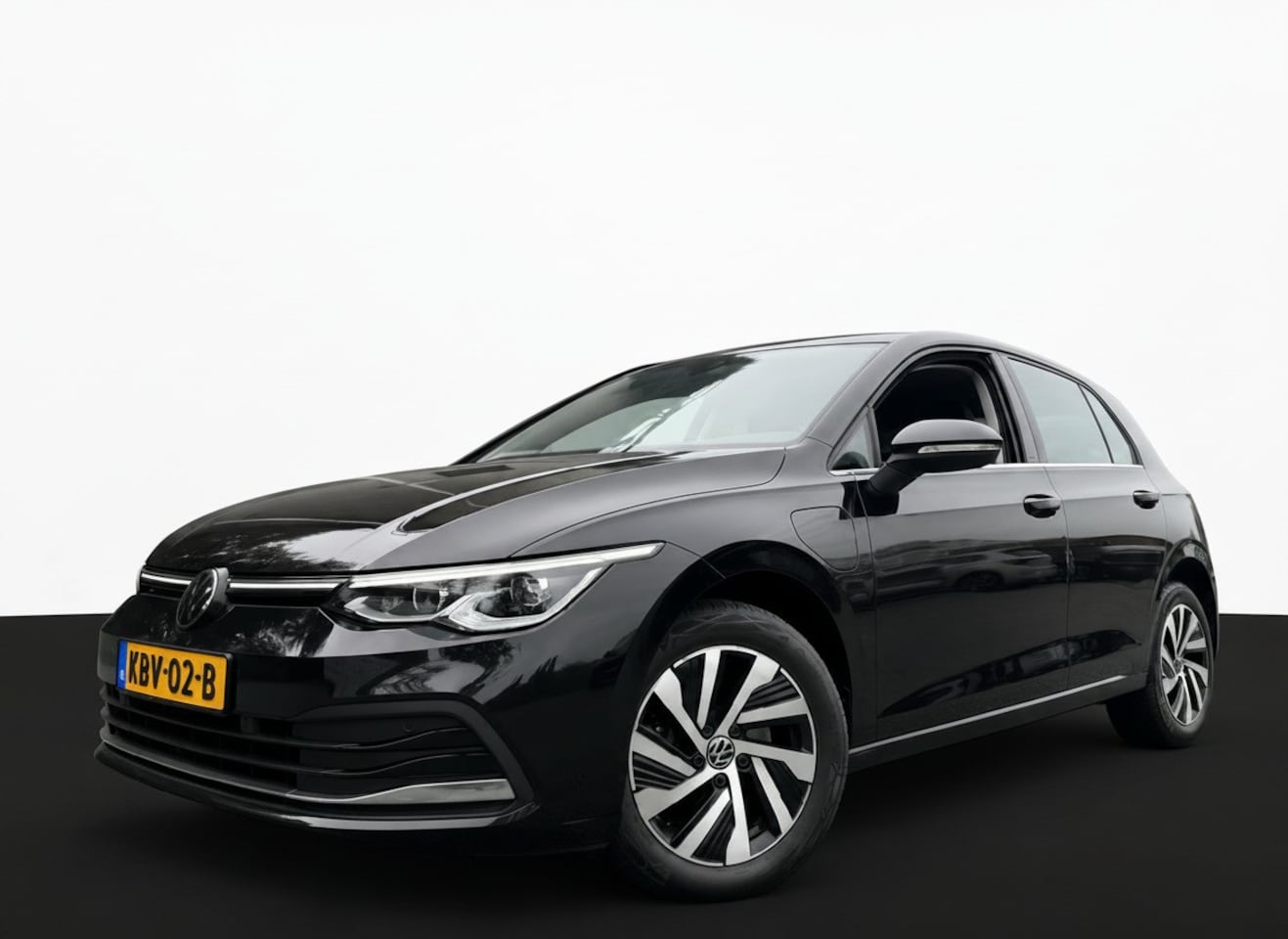 Volkswagen Golf - 1.4 TSI 204PK eHybrid PHEV DSG STYLE CAMERA/CARPLAY/SFEERVERL. - AutoWereld.nl