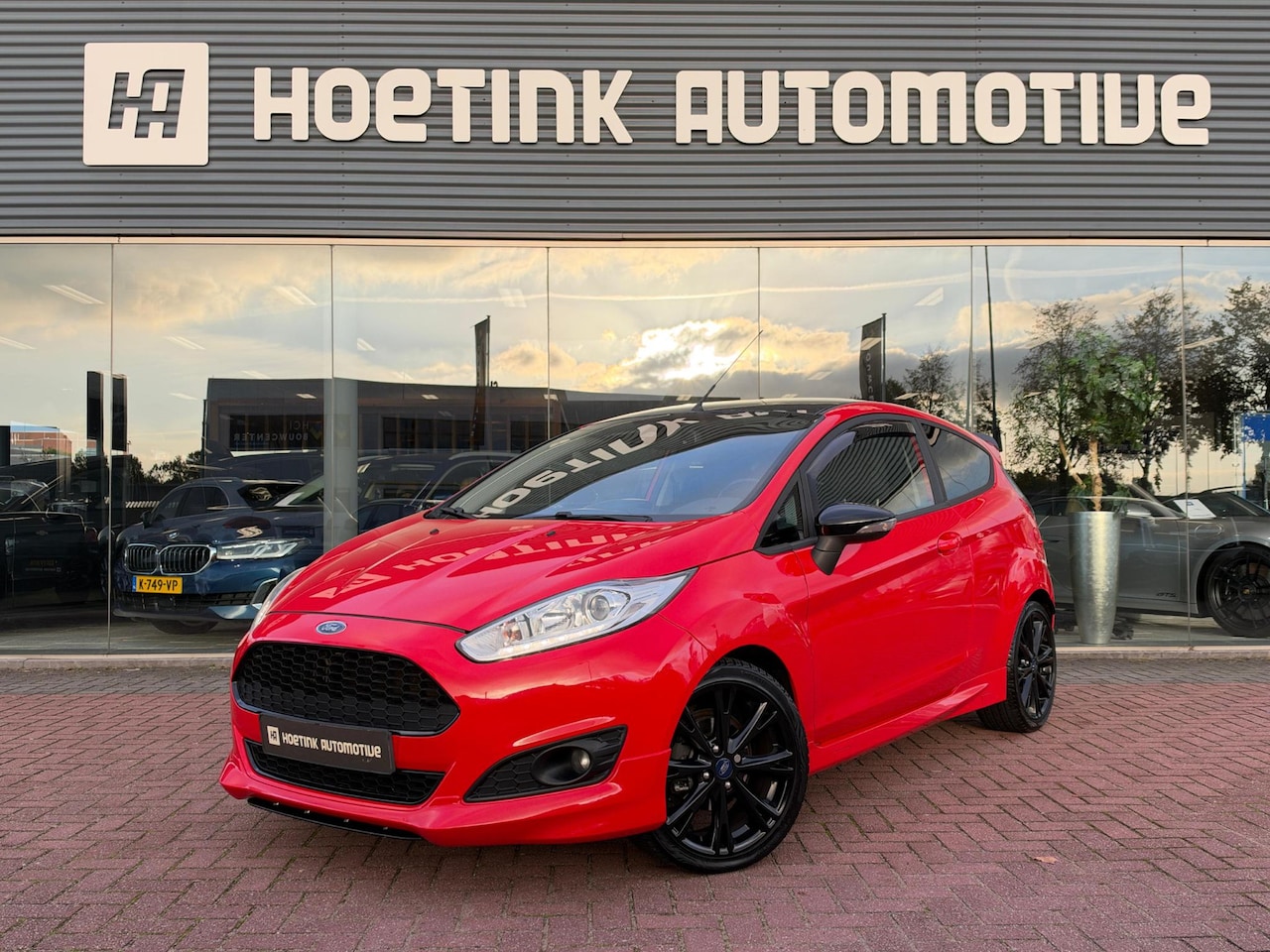 Ford Fiesta - 1.0 EcoBoost Red Edition 1.0 EcoBoost Red Edition - AutoWereld.nl