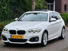 BMW 1-serie - M Sport Apple CarPlay Alcantara Schuifdak LED 118i M Sport