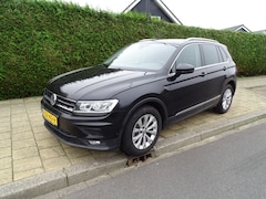 Volkswagen Tiguan - 1.4 TSI ACT COMFORTL-Carplay-Navi-Media app-Came-Blth-Park ass-Pdc-Clima-Usb