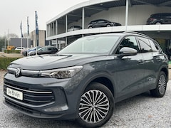 Volkswagen Tiguan - 1.5 eHybrid Edition (Trekhaak, Camera, Navi)