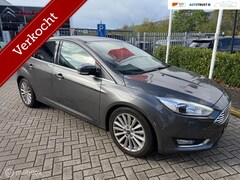 Ford Focus - 125pk Titanium|RIJKLAAR|XENON|PDC|RIEM VV|CRUISE