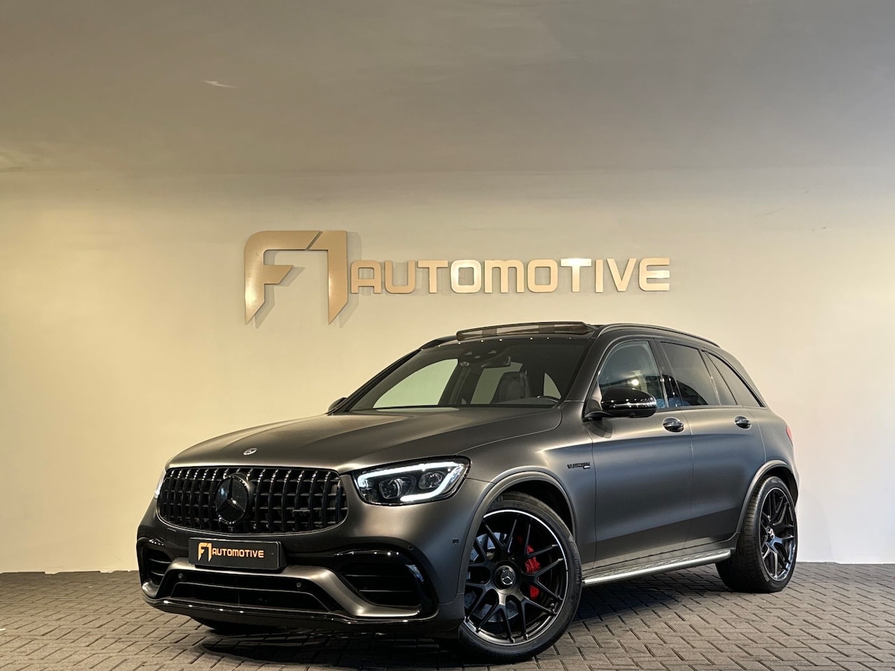 Mercedes-Benz GLC-klasse - AMG 63 S 4MATIC+ Pano|Kuip|Carbon|PPF|Burmester - AutoWereld.nl