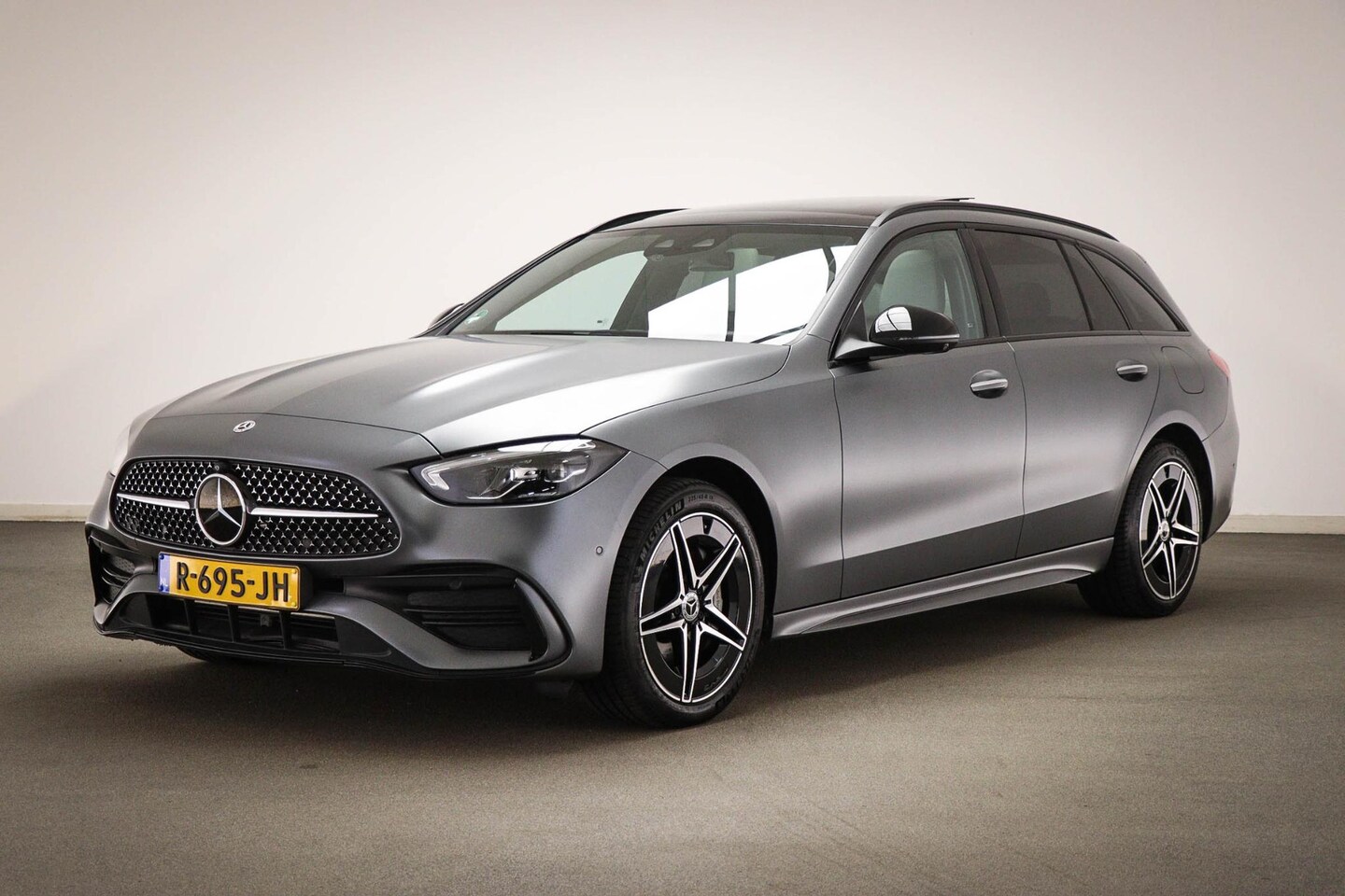 Mercedes-Benz C-klasse Estate - 300 e AMG Line | PREMIUM PLUS PACK | PANORAMADAK | HEAD UP | LEDER | 360 CAMERA - AutoWereld.nl