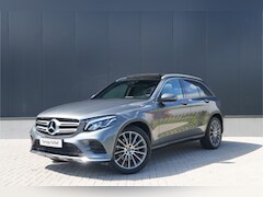 Mercedes-Benz GLC-klasse - 250 4MATIC AMG Line - Elek Trekhaak - Pano - Leder - Stoelverwarming - Blindspot - Rijklaa